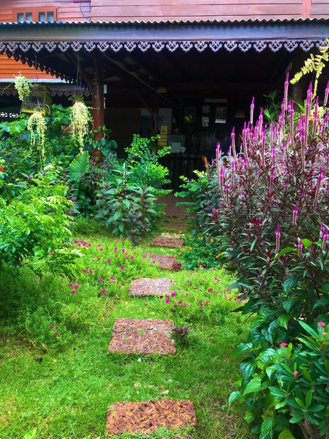 Banthai Guesthouse Phetchaburi Exterior foto