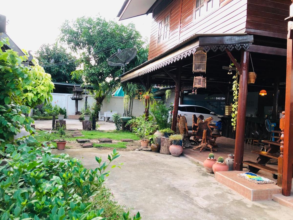 Banthai Guesthouse Phetchaburi Exterior foto